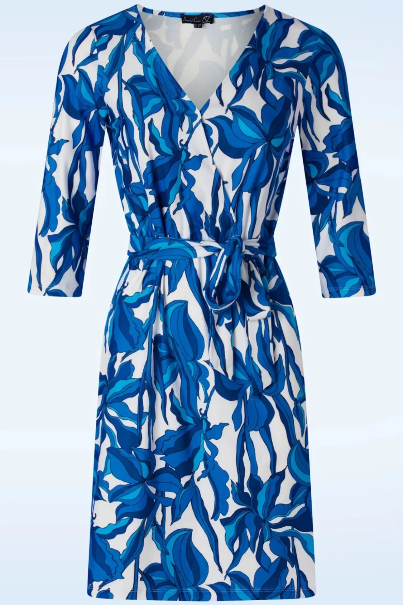 Amira Flower Jurk In Blauw En Wit