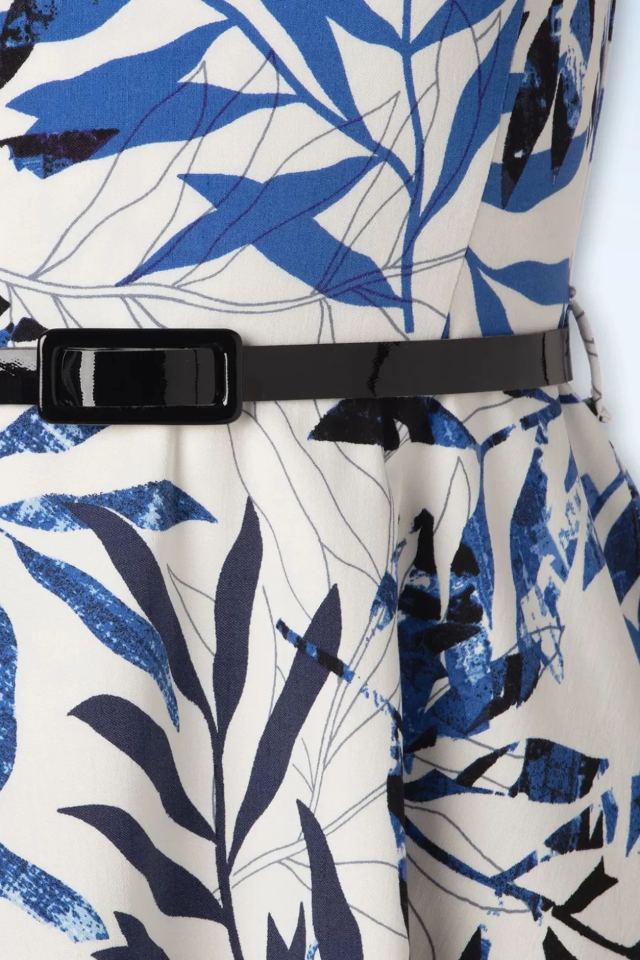 Blue Leaf Swingjurk In Wit