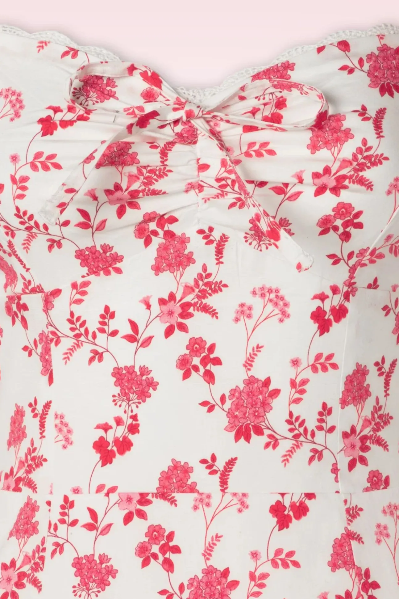 Femke Floral Swing Jurk In Wit En Cederroze