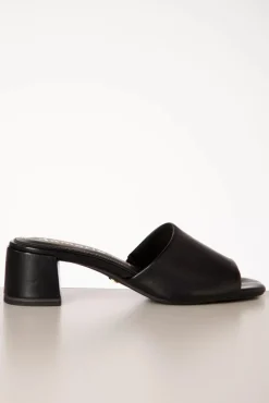 Josie Slip On Muiltjes Van Leder In Zwart