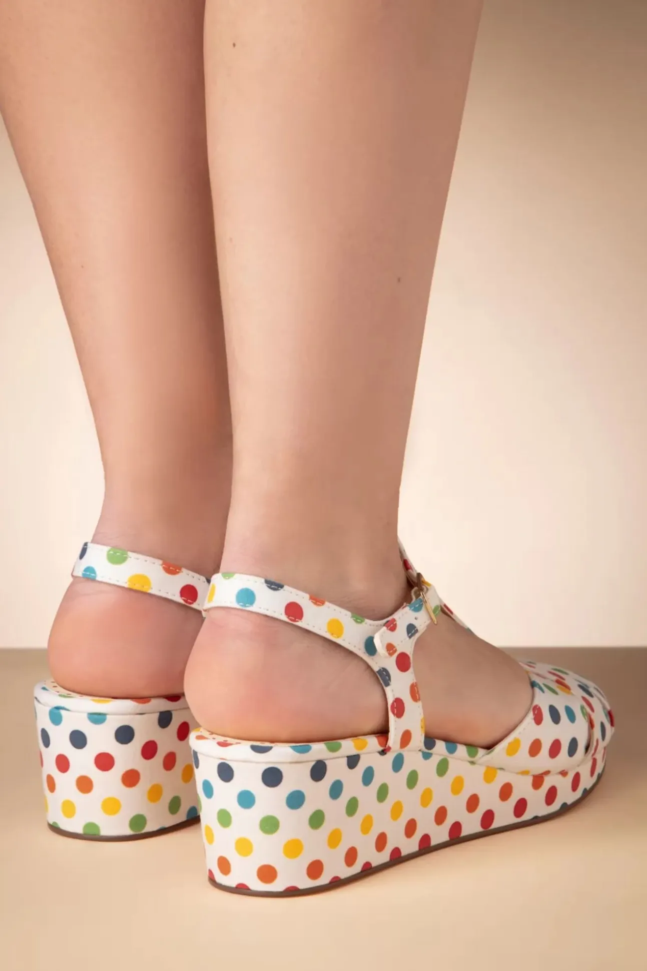 Kira Polkadot Sleehak Sandalen In Wit