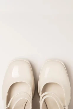Minnie Platform Pumps In Ivoorwit