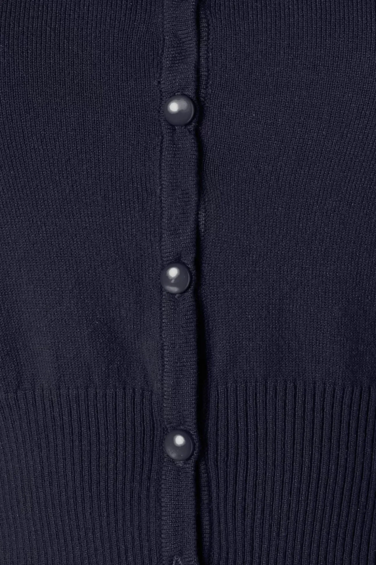 Nyla Cropped Vest In Marineblauw