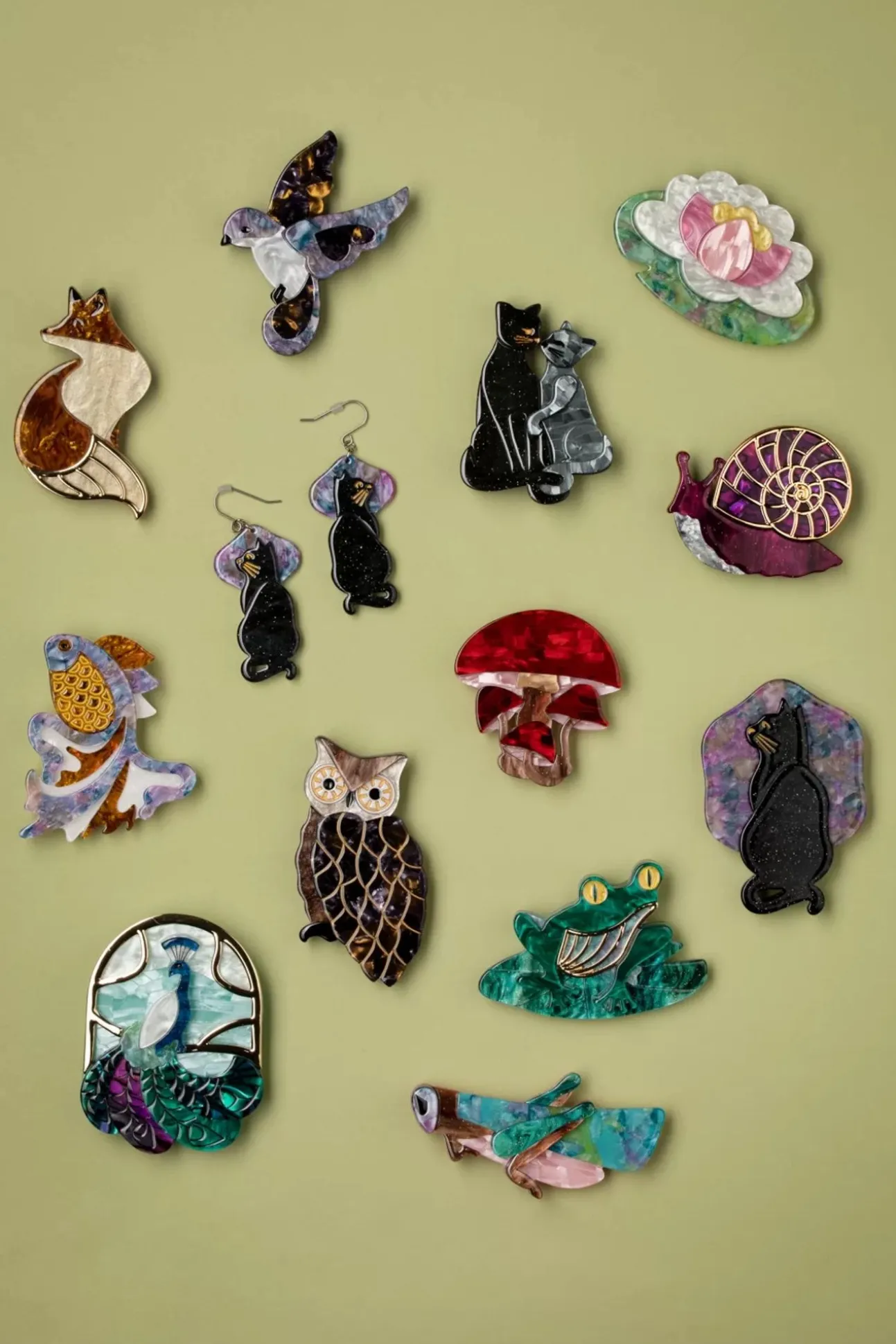 Pod Dweller Broche