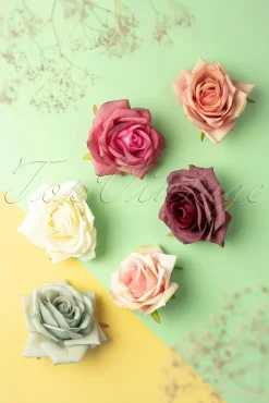 Scented Love Flower Haarclip In Romig Wit