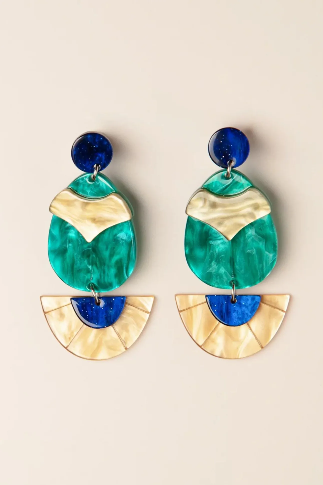Secret Scarab Oorbellen